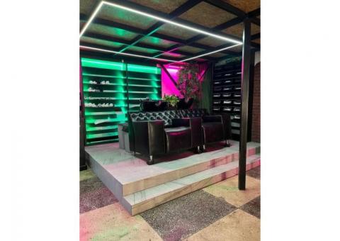 Стильный салон красоты "TopColors" возле метро
