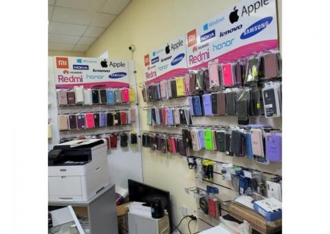 Магазин-мастерская по продаже мобильных аксессуаров