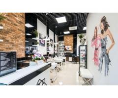 Действующий салон красоты в ТЦ GreenCity