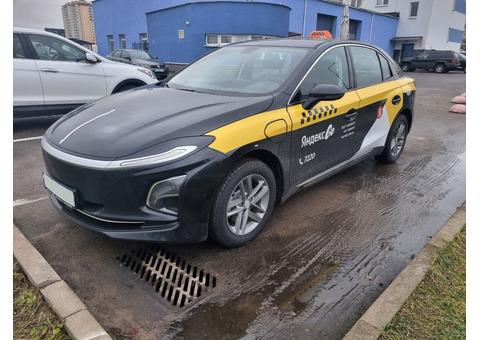 Прибыльный таксопарк с автопарком электромобилей