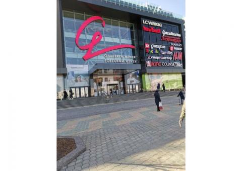 Кофейня в топовом месте - фудкорт ТРЦ Галерея