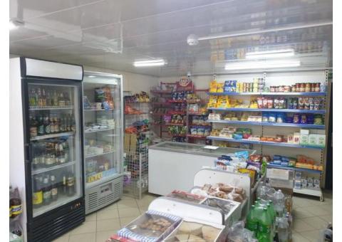 Действующий продуктовый магазин в Заславле